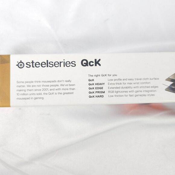Steelseries Qck Gaming Mouse Pad - Medium Cloth - Optimized for Gaming Sensors - Picture 5 of 5